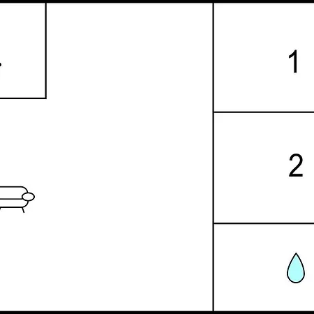 托马索1公寓 *